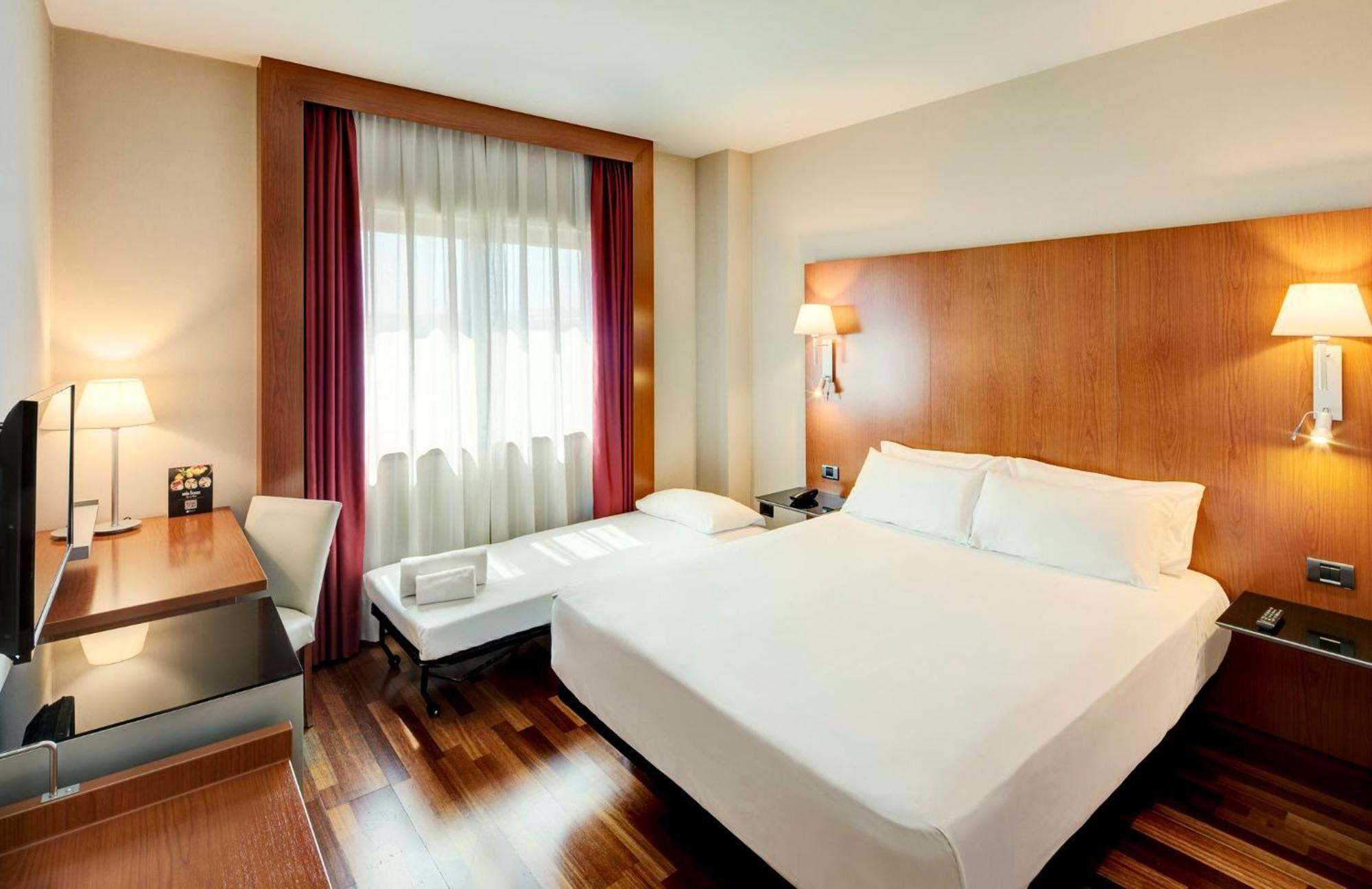 Habitación Doble con sofá cama
